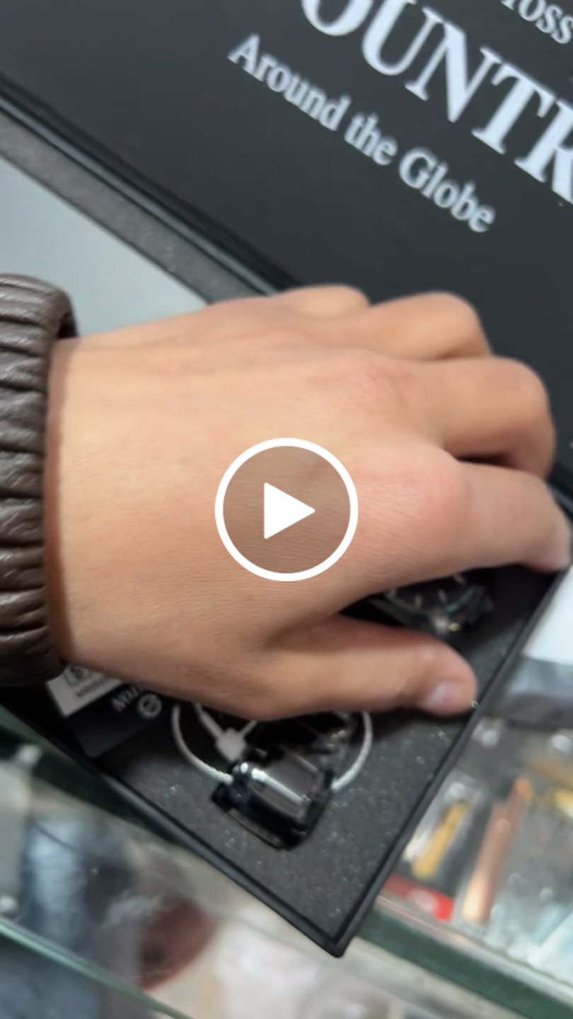 Customer video review of Bullston