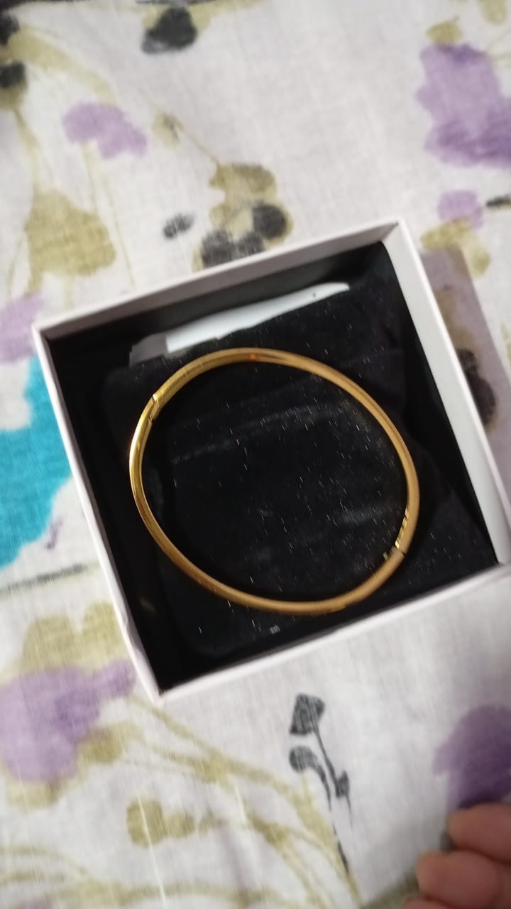 Customer photo review of Golden Line of Light Kada