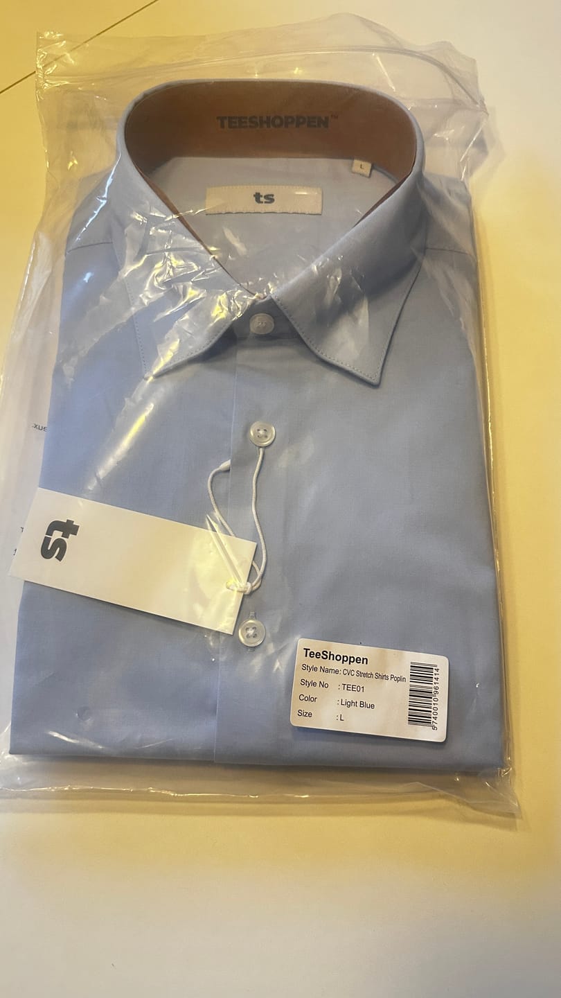 Customer photo review of The Original Performance Shirt - Light blue
