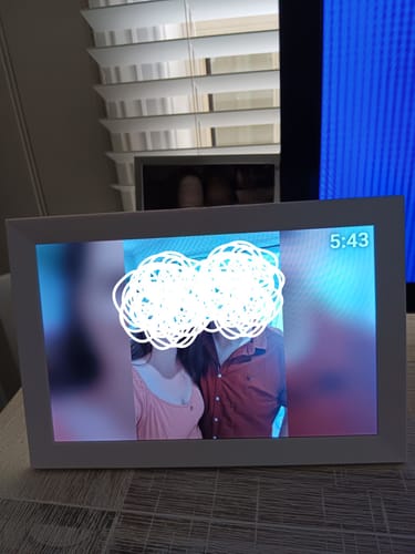 Customer photo review of Digital Photo Frame