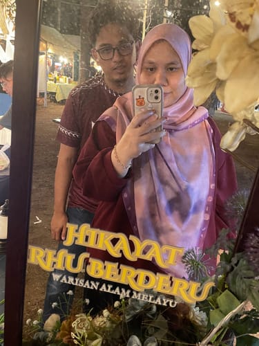 Customer photo review of Coretan Square (Langit)