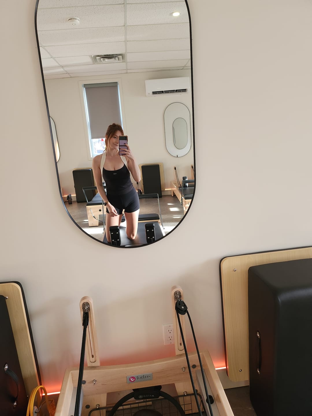 Customer photo review of The Sculpt Tank / Black-Cream