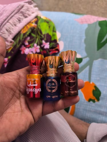 Customer photo review of Oudh Al Hashmi Luxury Attar Perfume