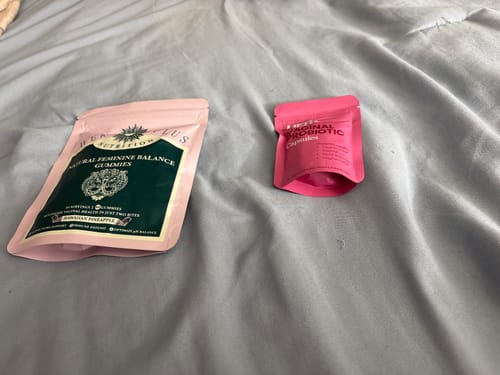 Customer photo review of Feminine Balance Health Monthly Bundle