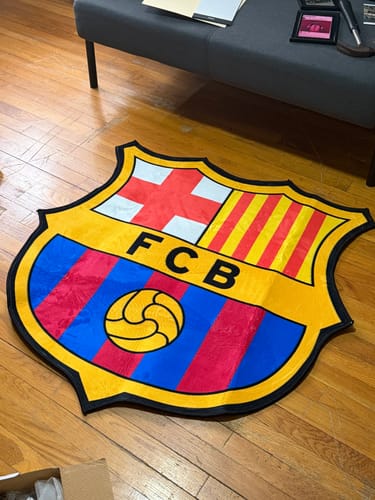 Customer photo review of FC Barcelona® Logo Rug