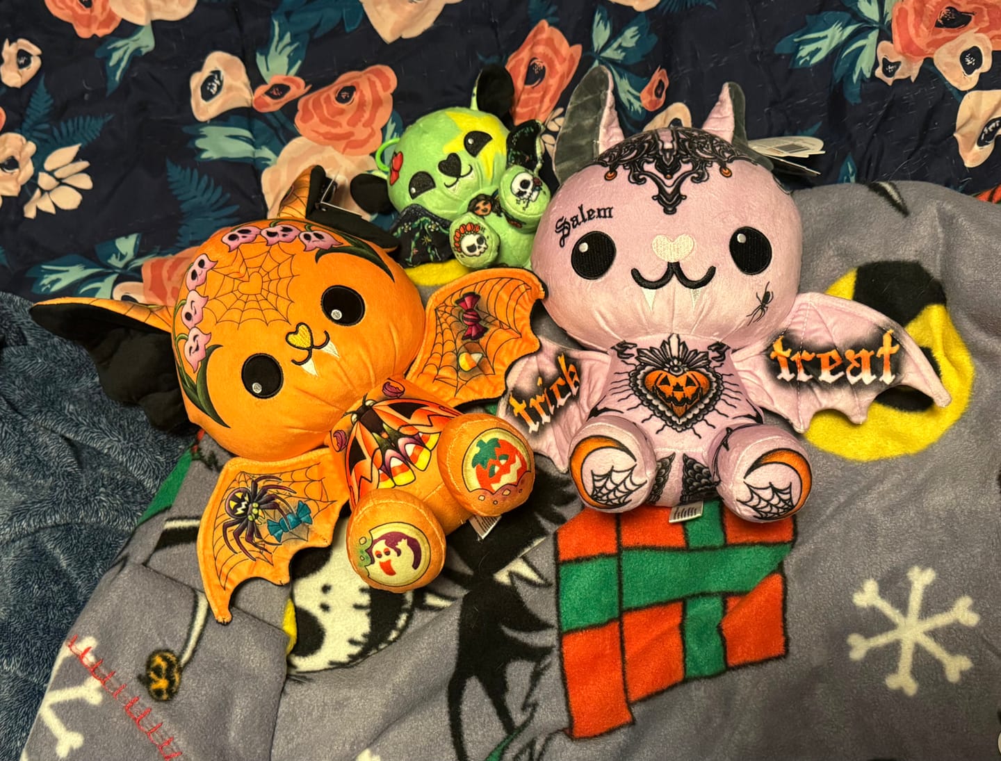 Customer photo review of Pumpkin the Bat Plushie