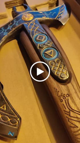 Customer video review of Leviathan Kratos axe with carved handle 34.25"
