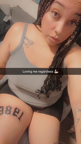 Reviewer showing their new, large tattoo on their thigh after using the Painless Tattoo Cream.