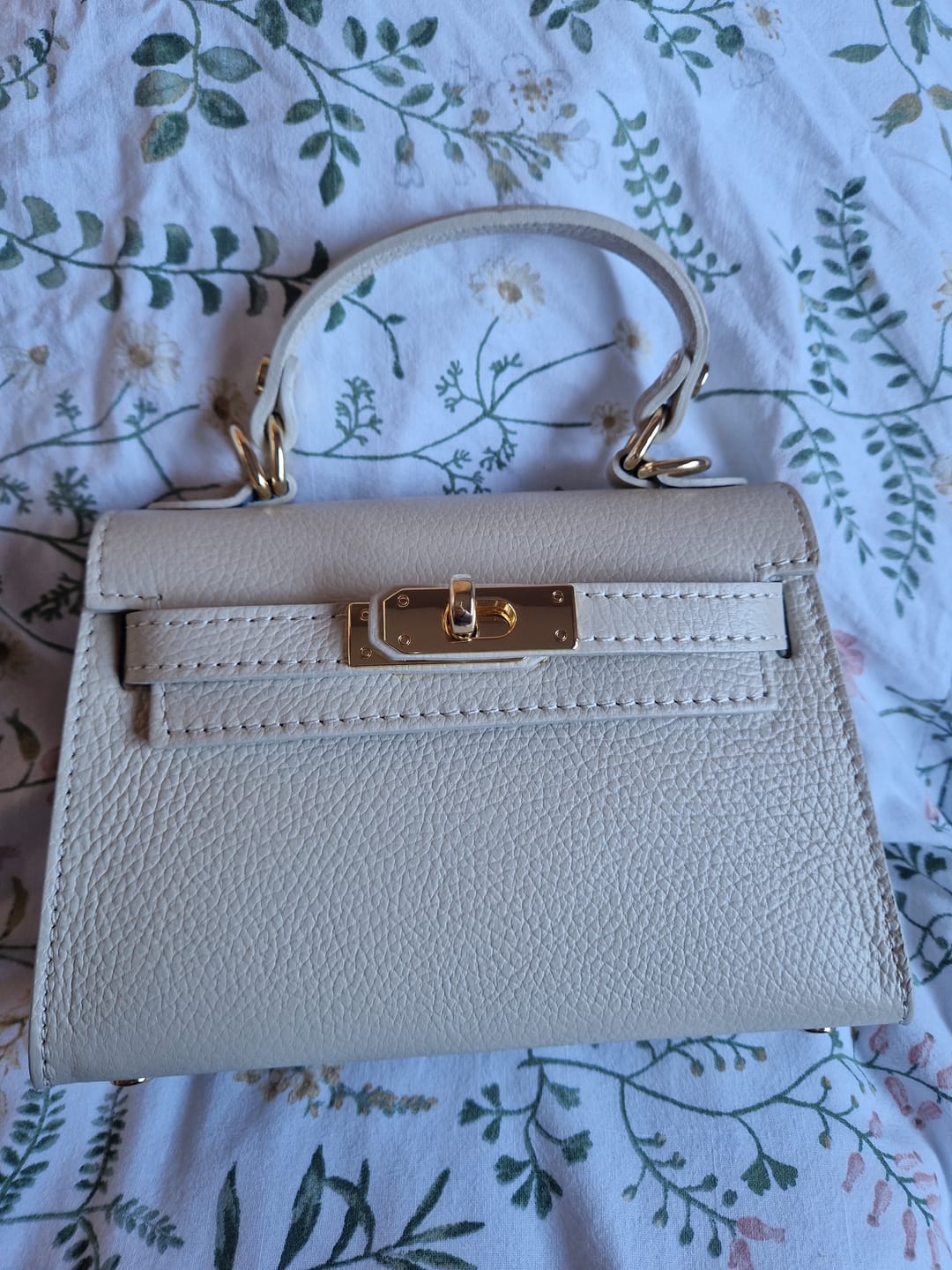 Customer photo review of Mini Polly Top Handle Bag