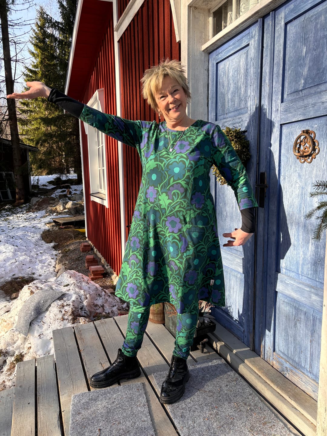 Customer photo review of Trikåklänning Ranka Blå | Rino