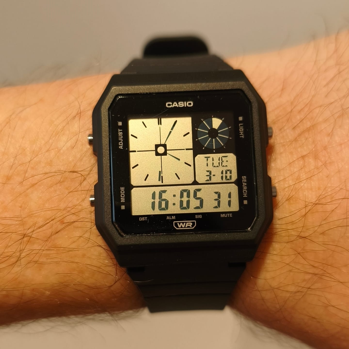 Customer photo review of Reloj Casio Vintage LF-20W-1ADF Twin-Graph Reissue Resina