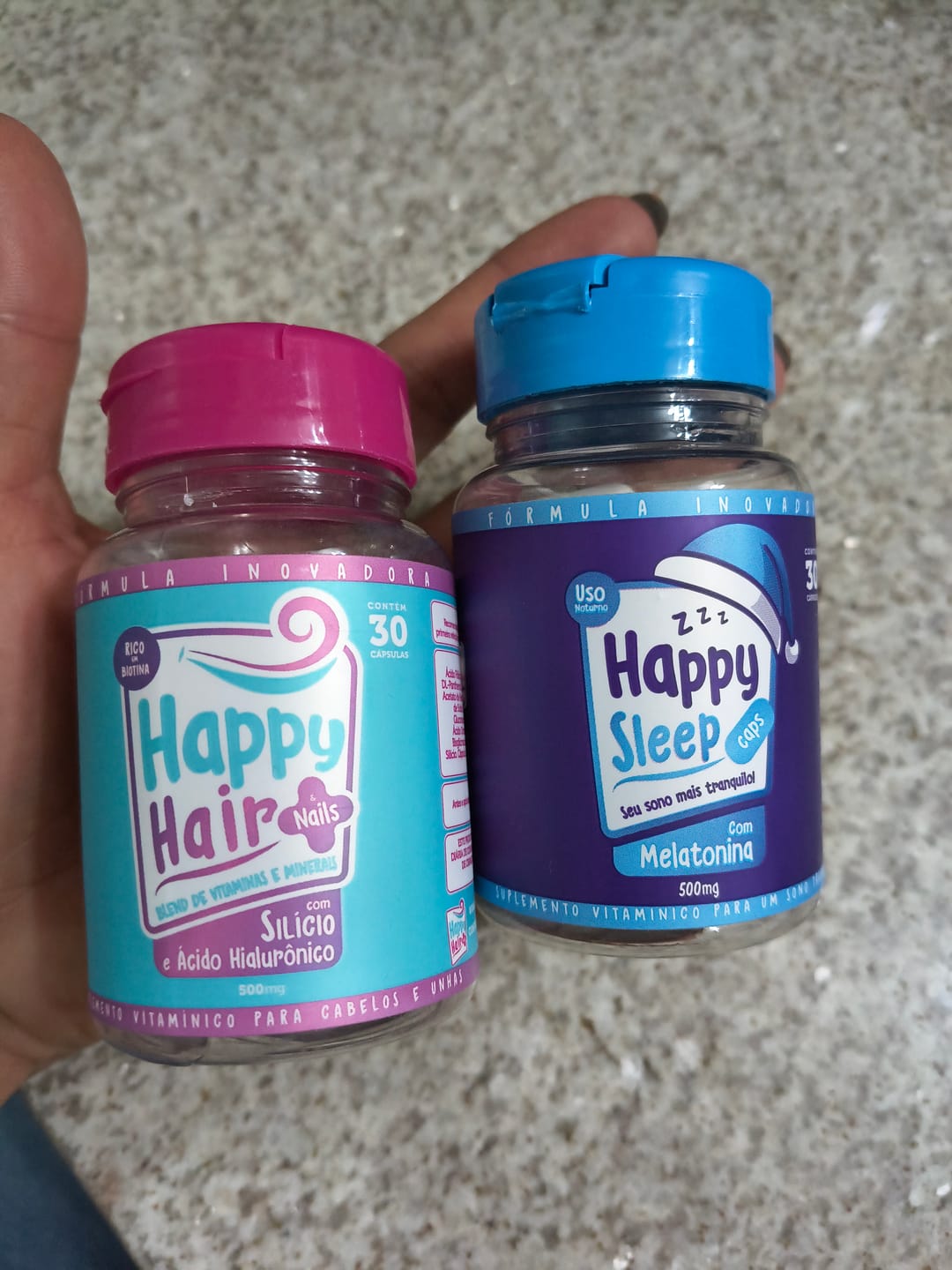 Customer photo review of Happy Hair 3 Potes + 1 Melatonina Grátis