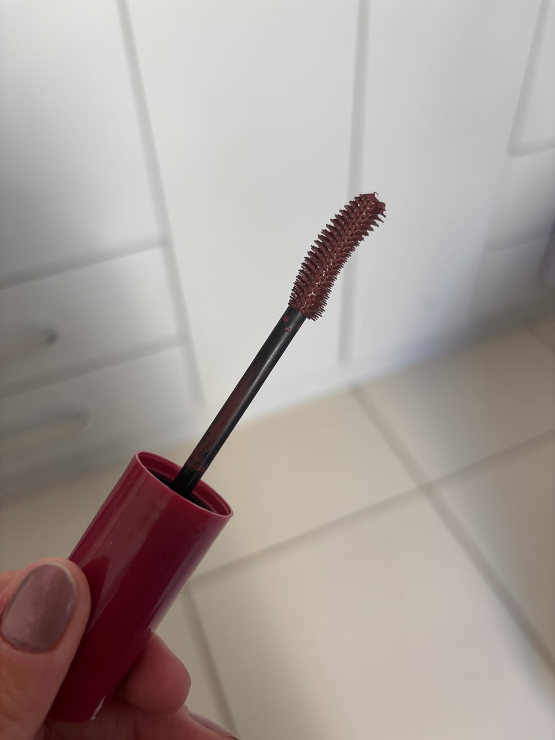 Customer photo review of Máscara para Cílios Big No Panda Cherry - Bordô
