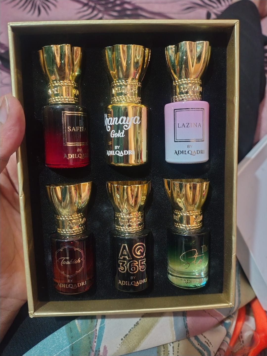 Customer photo review of Essensia Luxury Attar Perfume Gift Set (6 x 5.5Ml)