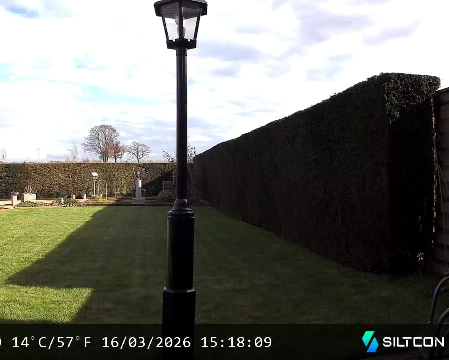 Customer photo review of Siltcon® Wildcamera met Zonnepaneel 8K