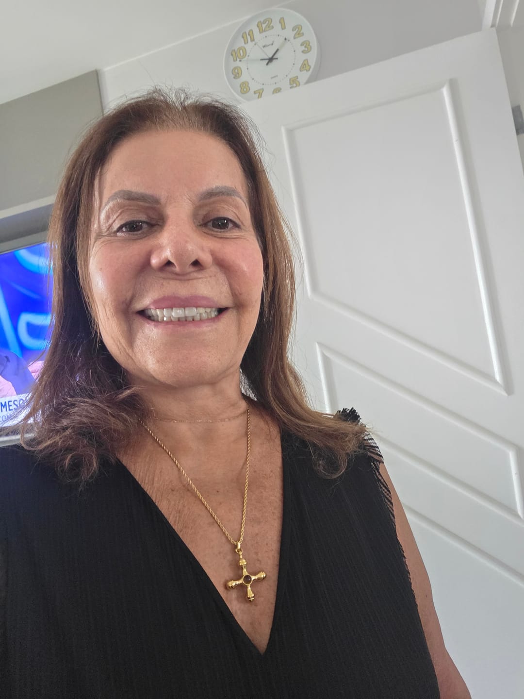 Customer photo review of Colar Olho de Tigre Banhado em Ouro 18k
