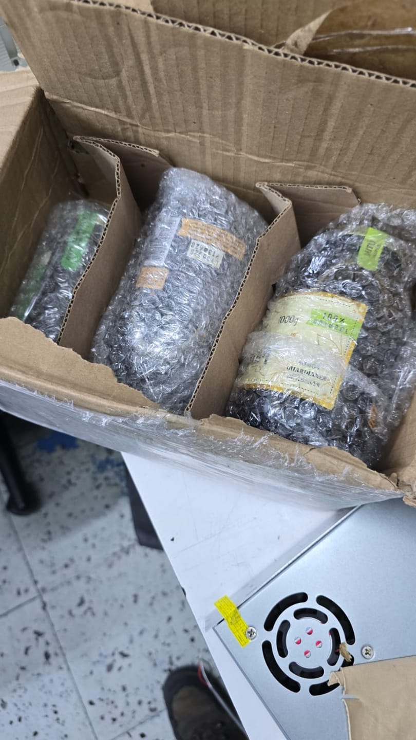 Customer photo review of Miel de Origen Mitú