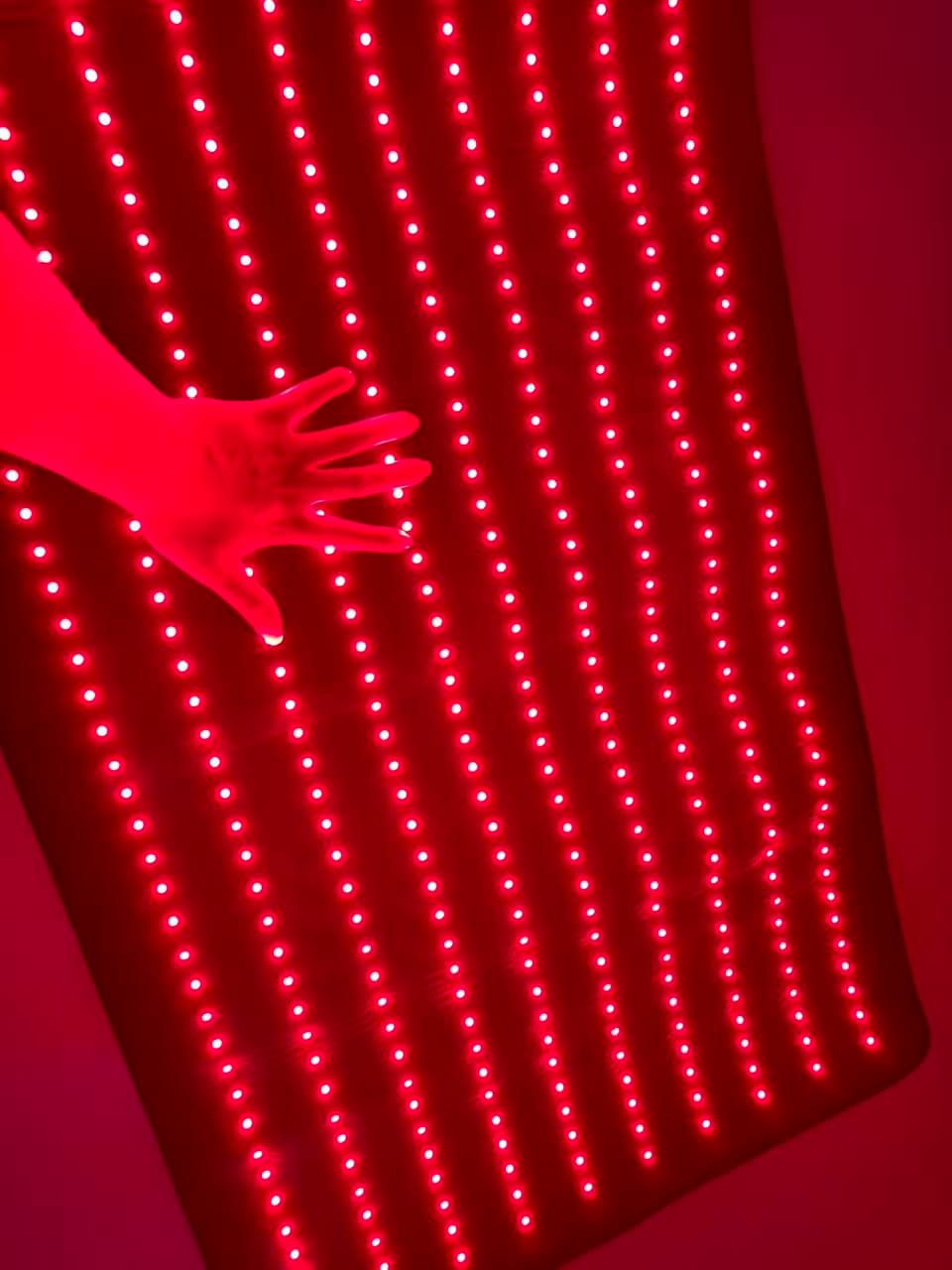 Customer photo review of LUMYHEALTH™ Red Light Therapy Mat with a Cozy Headrest