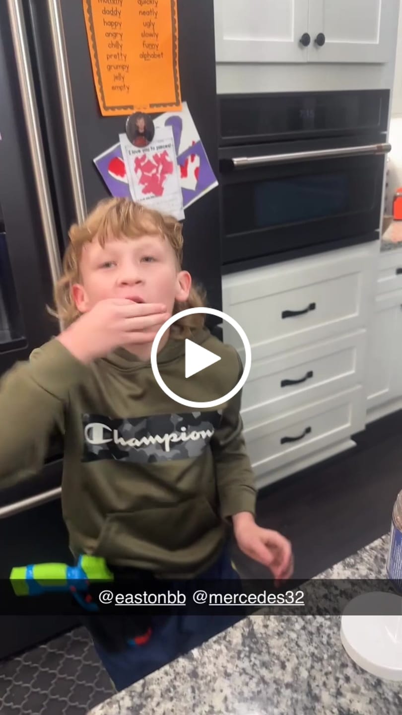 Customer video review of WILLA Multivitamin Gummies