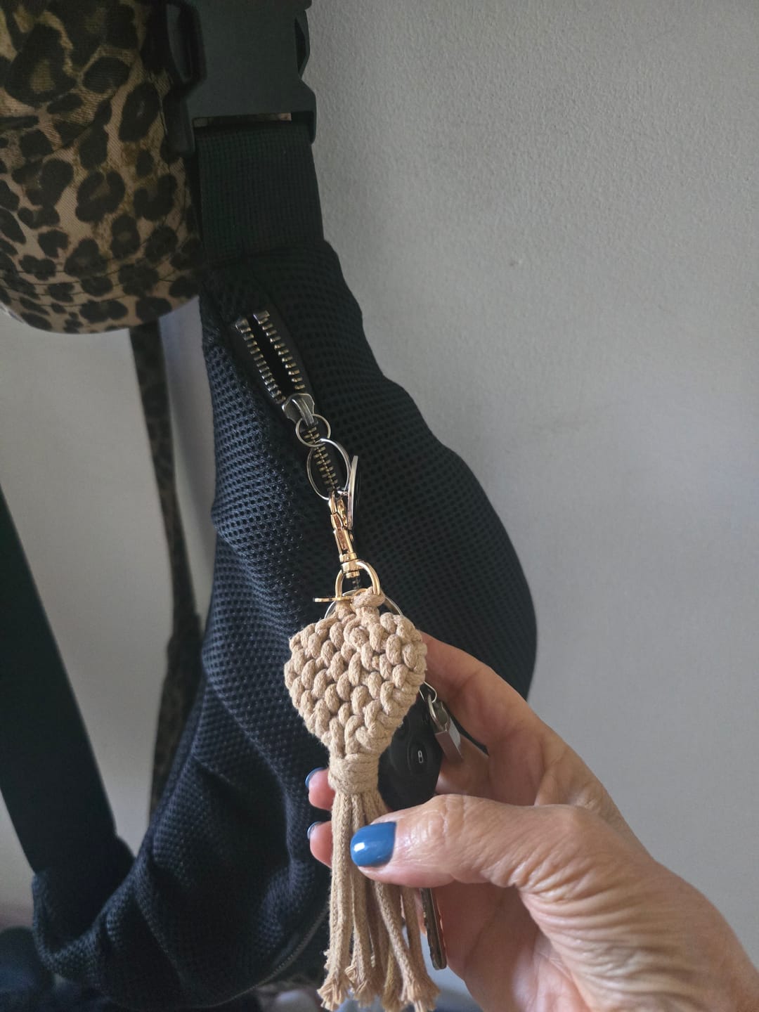 Customer photo review of תיק דרכונים כריסטינה