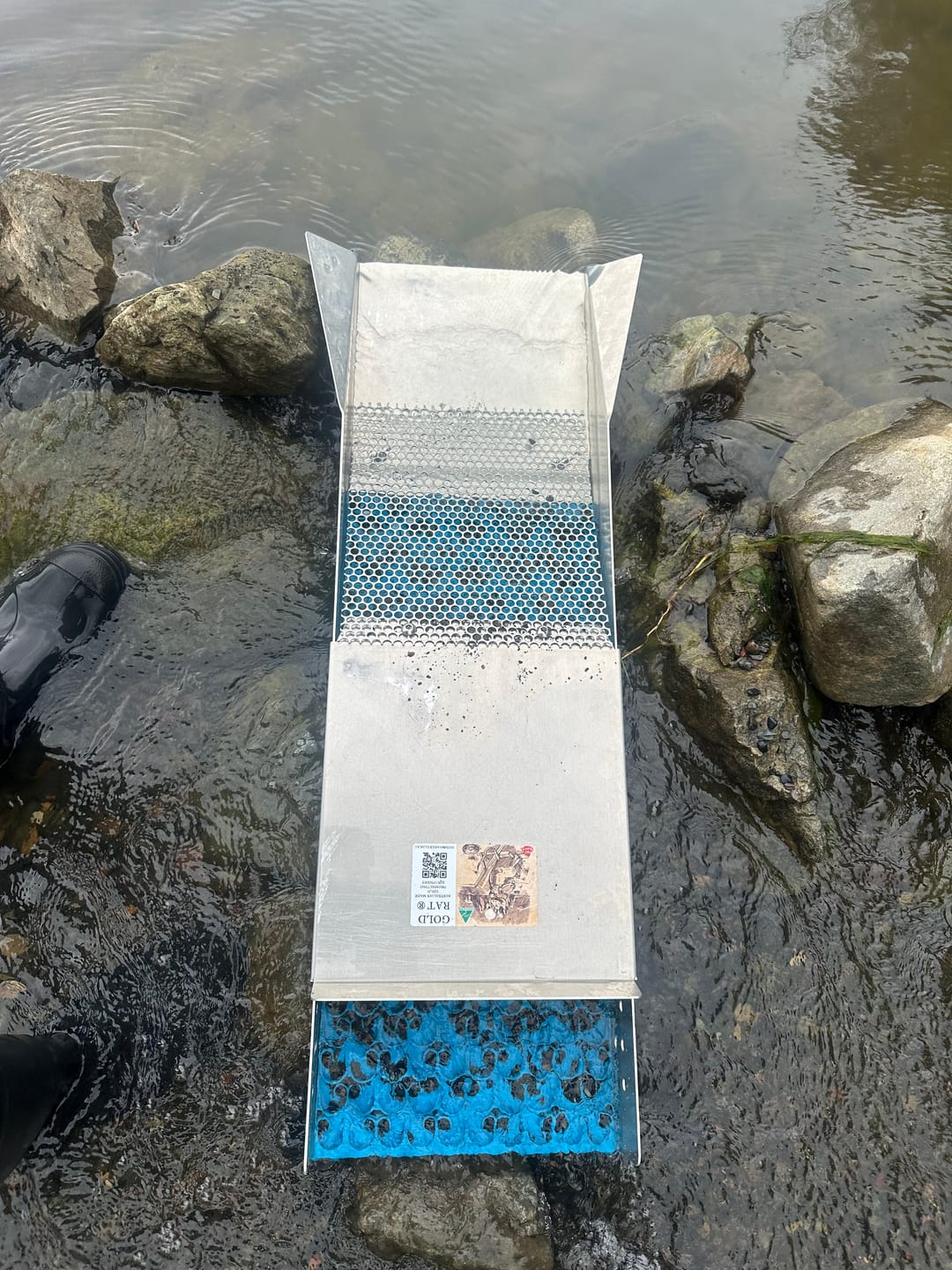 Customer photo review of 1088 Gold Rat sluice - with Mini cell Dream mat