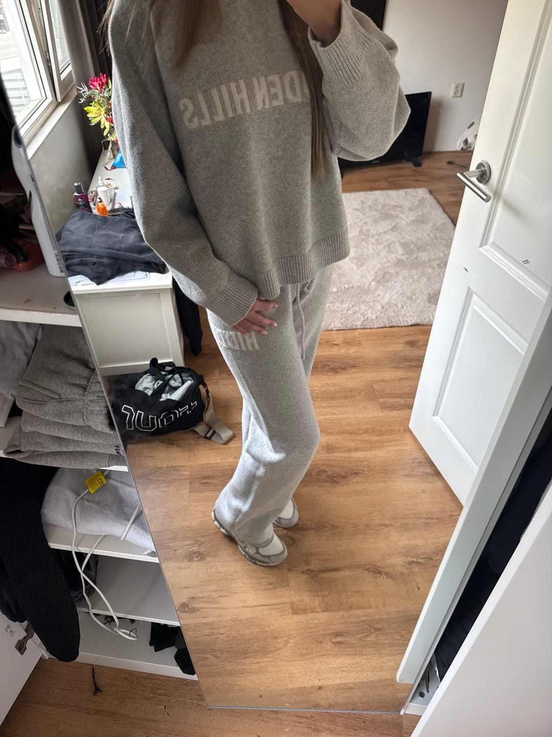 Avis client avec photo sur le PULL EN MAILLE GRIS CLAIR