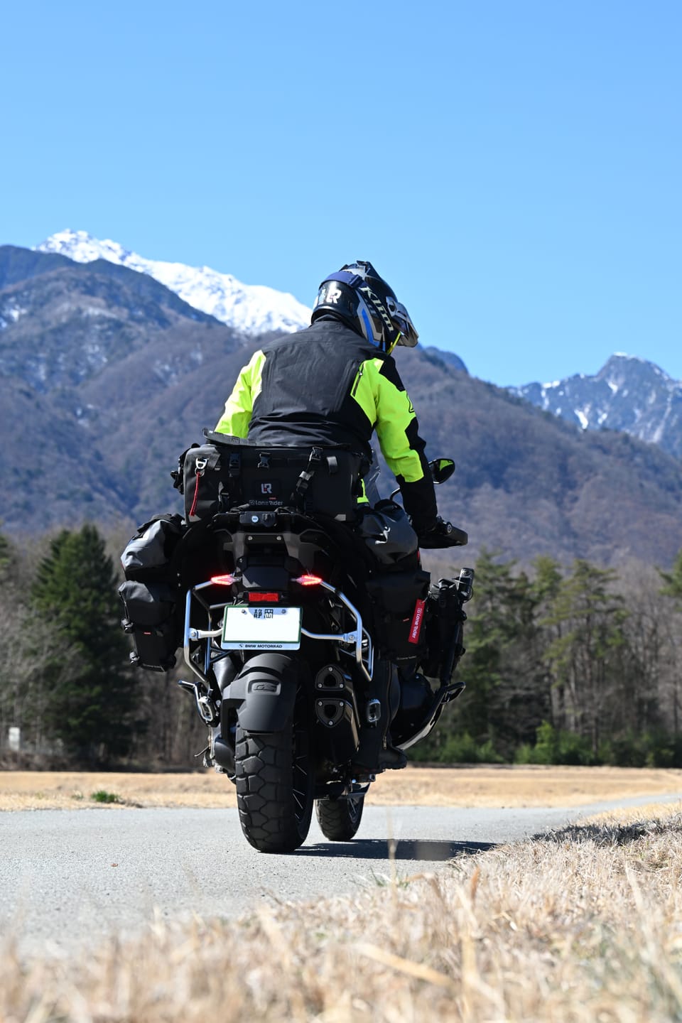 Customer photo review of MotoRacks – Motorcycle Luggage Pannier Racks
