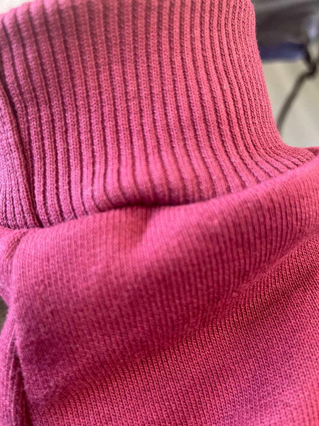 Customer photo review of Hoodie Premium Blanks 330GSM Merlot