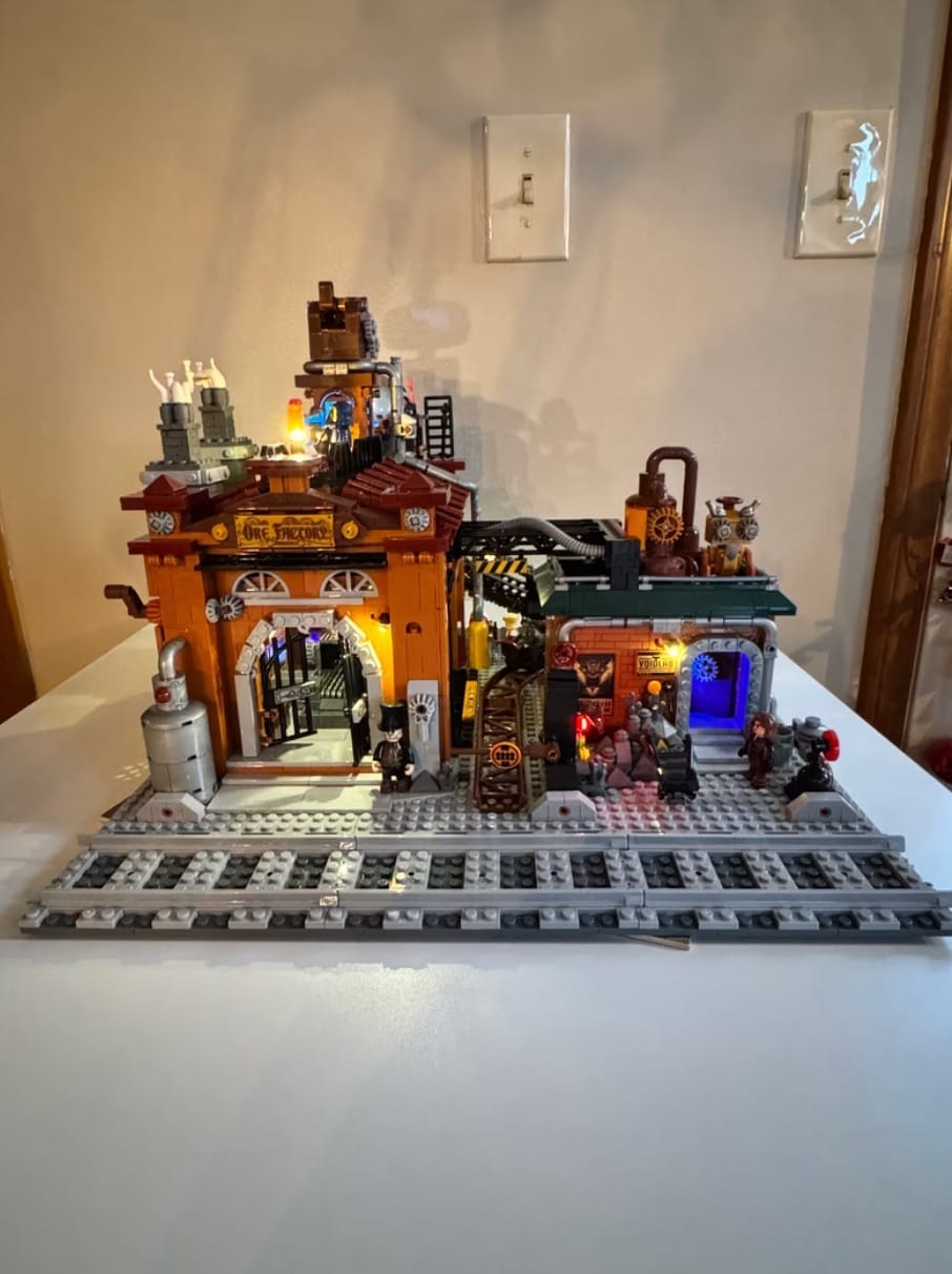 Customer photo review of Ore Factory by Lumibricks