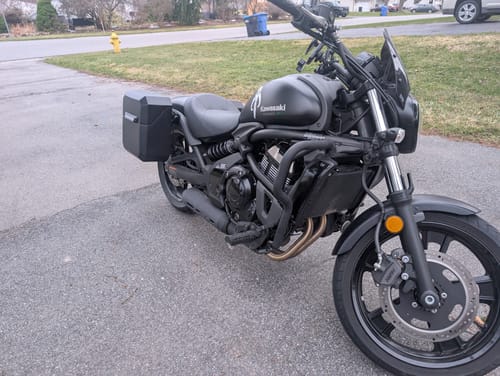 Customer photo review of 30L - Outlaw Quick-Mount Medium Kawasaki Vulcan S Matte Hard Saddlebags