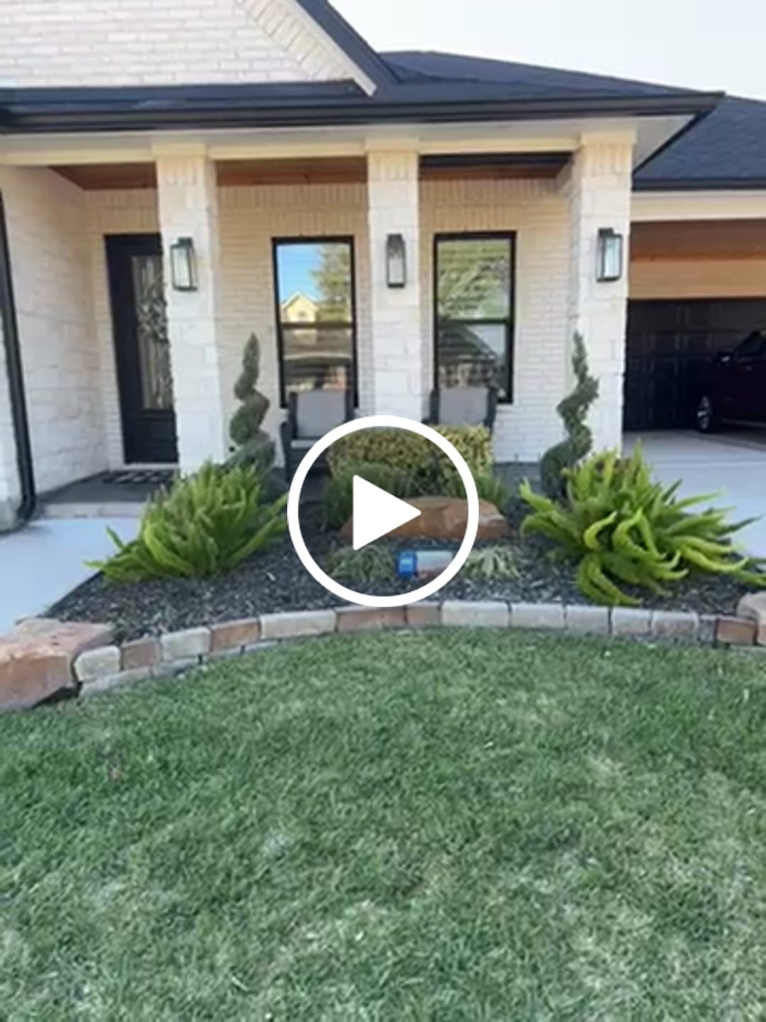 Customer video review of SmartWings Motorized Outdoor Shades 1%/3%/5% Openness