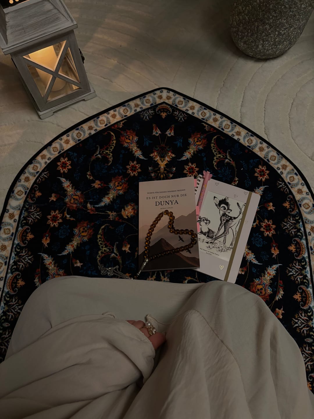Customer photo review of Masjid-e-Nabawi Mosque Padded Prayer Mat