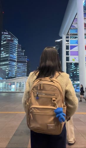 Customer photo review of EVERYDAY BACKPACK [BEIGE]