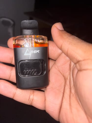 Customer photo review of Dual Chamber Disposable Vape 6G. Delta 9 - HAWAIIAN HAZE - KING LOUIS