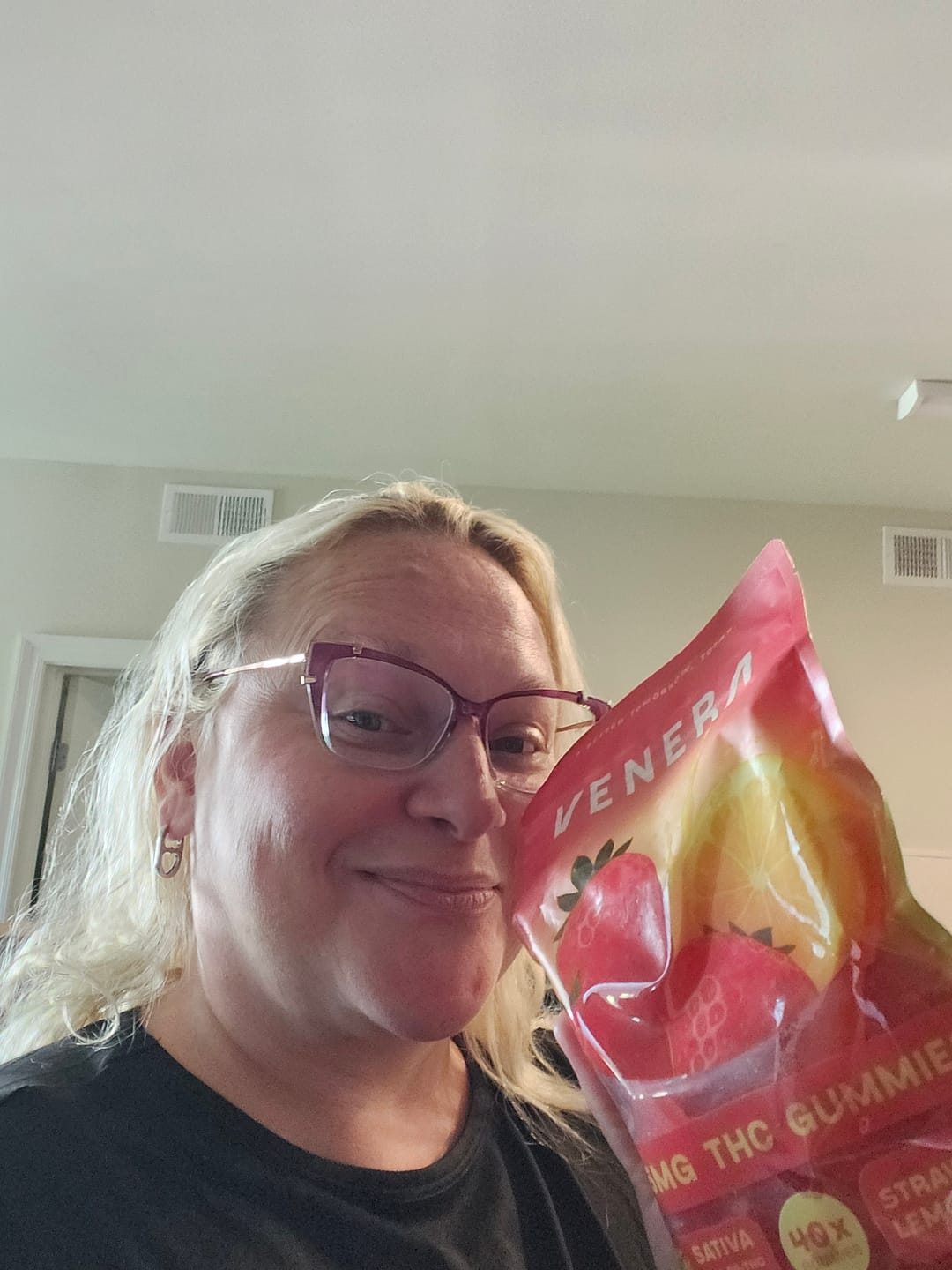 Customer photo review of D9 THC Gummies 40Ct