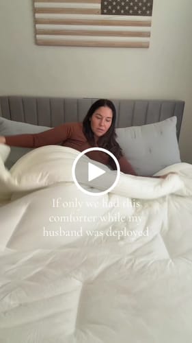 Customer video review of Mellow CloudAlign™ Pillow