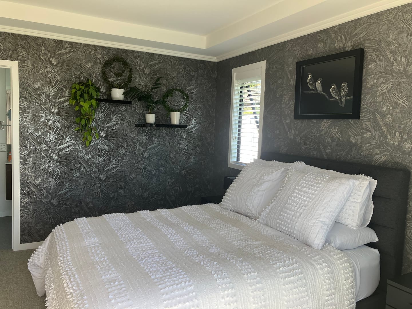 Customer photo review of Susara Protea Wallpaper - Charcoal - Last Roll