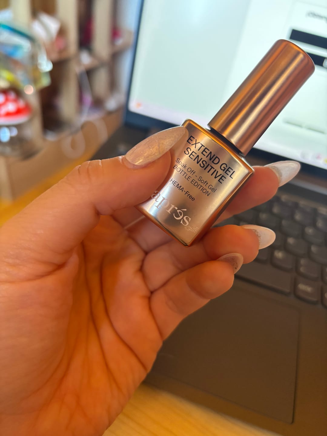 Customer photo review of NUEVO Extend Gel Sensitive HEMA-FREE  ALL IN ONE 15ml