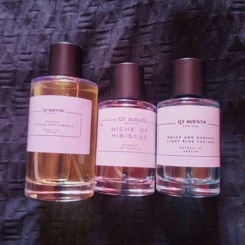 Customer photo review of Tuscan Tobacco and vanilla-Inspired by Tom ford tobacco and vanilla  Men