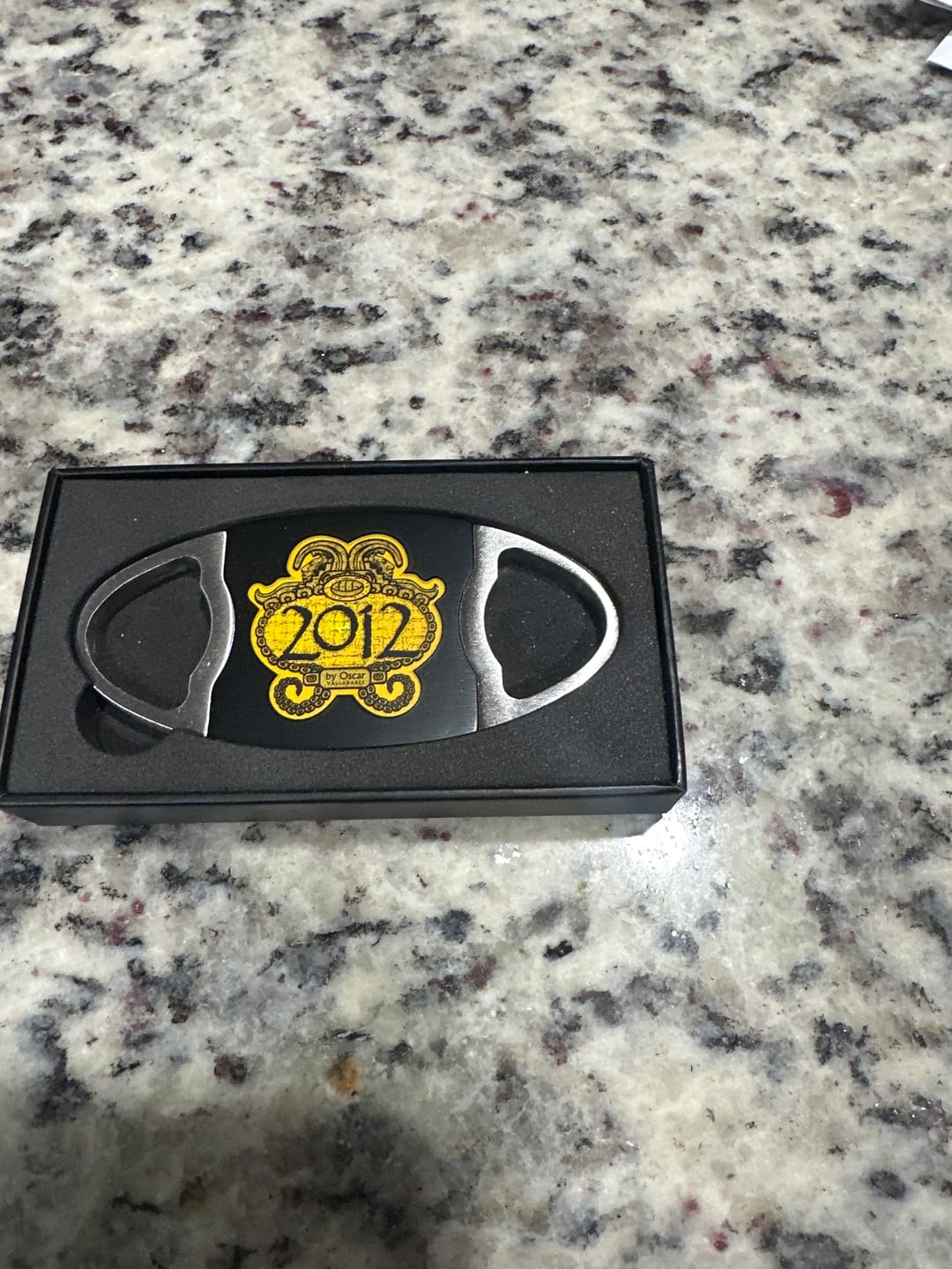 Customer photo review of Core Subscription Luxury Cigars Monthly
