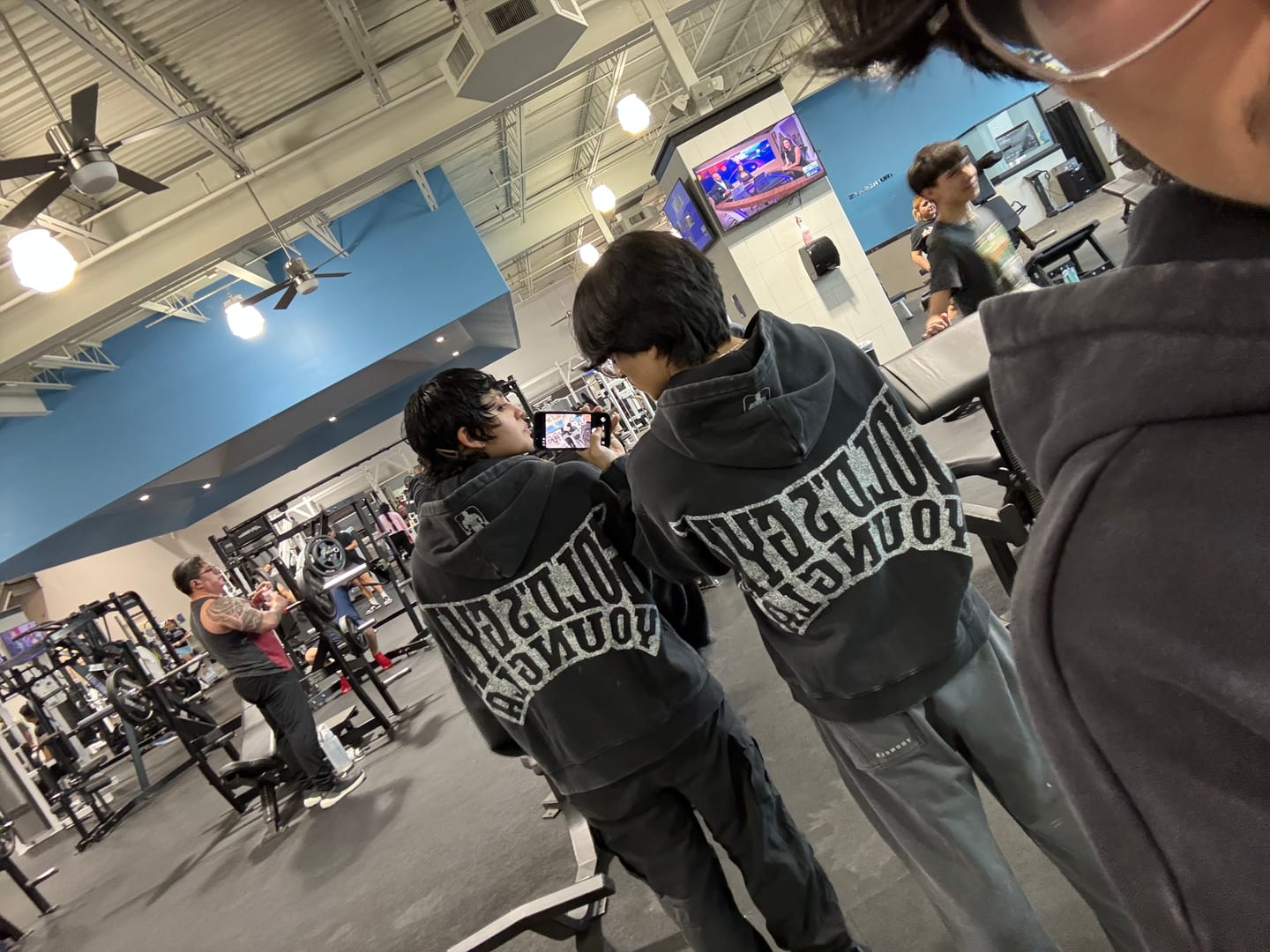 Customer photo review of 5162 - Golds Gym Throwback Zip-ups