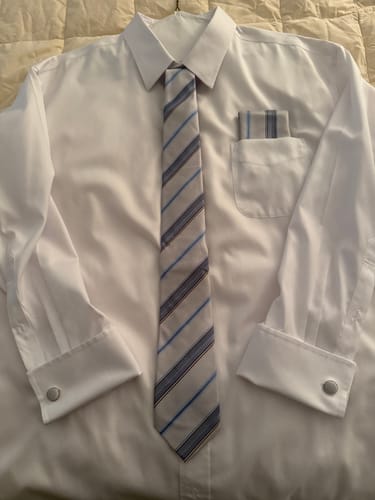 Customer photo review of White Light Blue Striped Mens's Tie Pocket Square Cufflinks Set