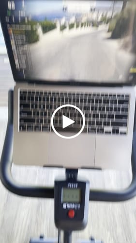 Customer video review of Bicicleta Ergométrica Smart Bike Magnetic MegaGym