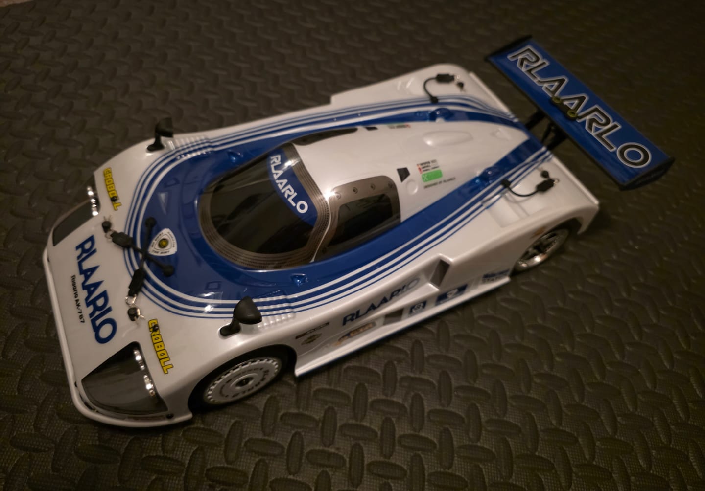 Customer photo review of Rlaarlo 1/10 Metal Version Brushless RTR On-Road Cars, Supercar,AK-787