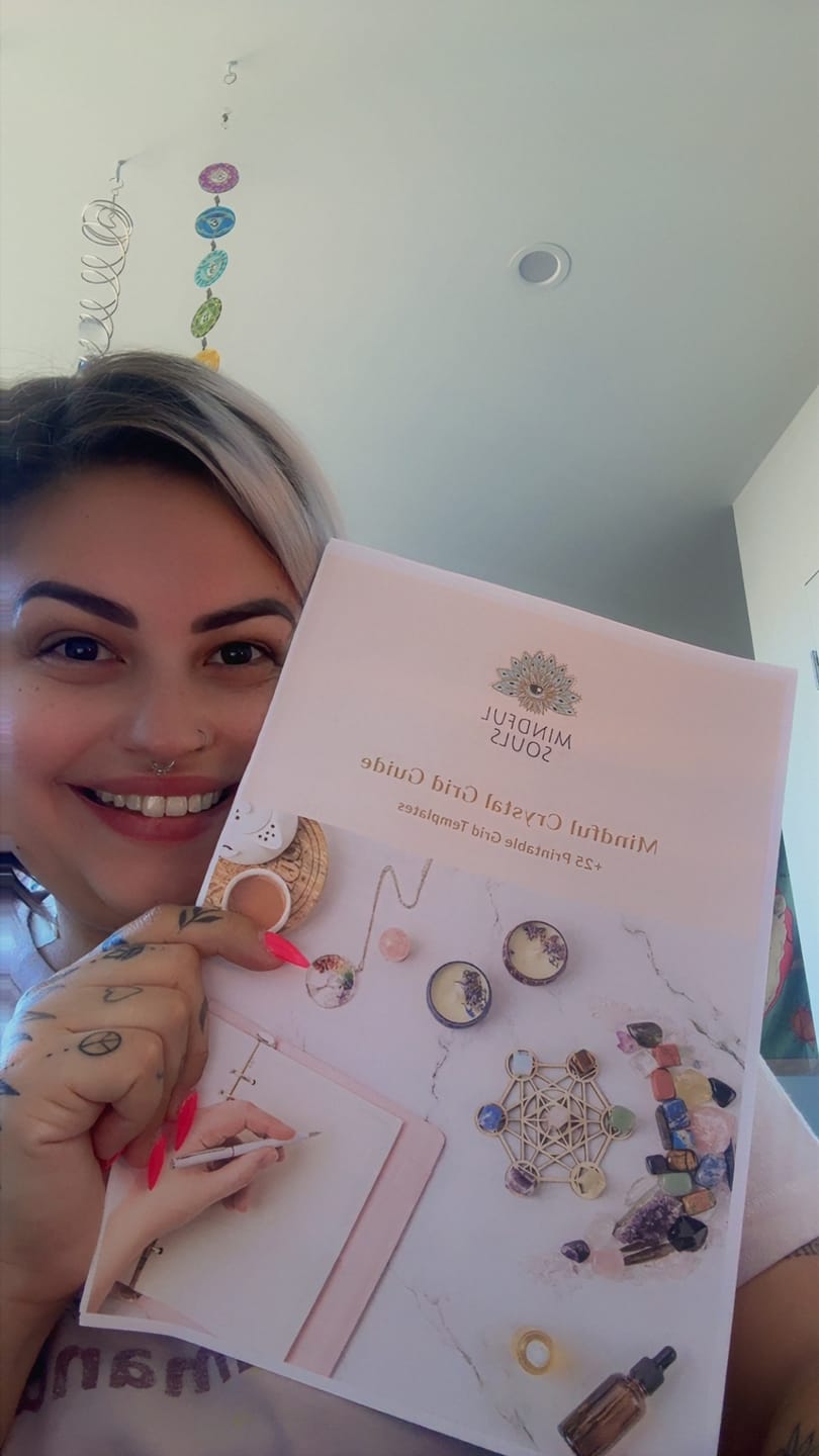 Customer photo review of Mindful Crystal Grid Guide eBook (+25 Printable Templates)