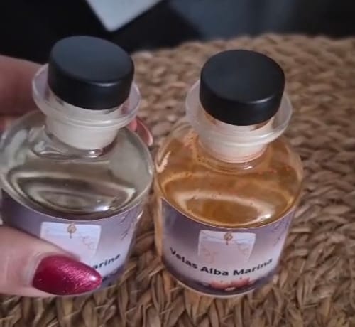 Customer photo review of Mikado 50 ml difusor vidrio transparente con tap. varillas n.