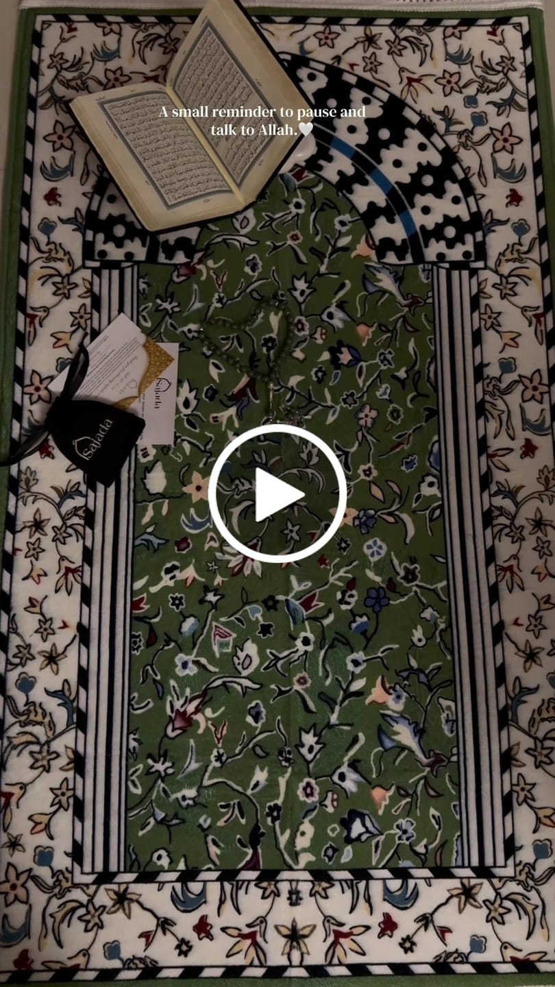 Customer video review of Minbar Al Rawda Padded Prayer Mat