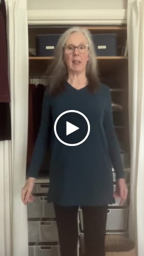 Customer video review of Evie Ribbed Tunic - Majolica Blue