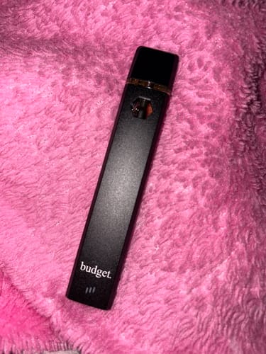 Customer photo review of 1 Gram THC-P Blend Vape Pen | Pink Gummy - Indica