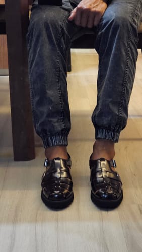 Customer photo review of Veneto Sandal - Dark Brown Polished Leather (Eva Combat)